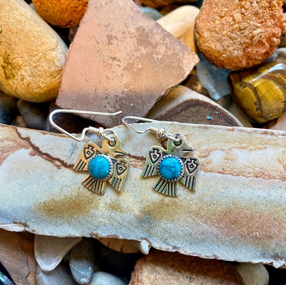 Vintage thunderbird charms & turquoise gemstones … - image 4