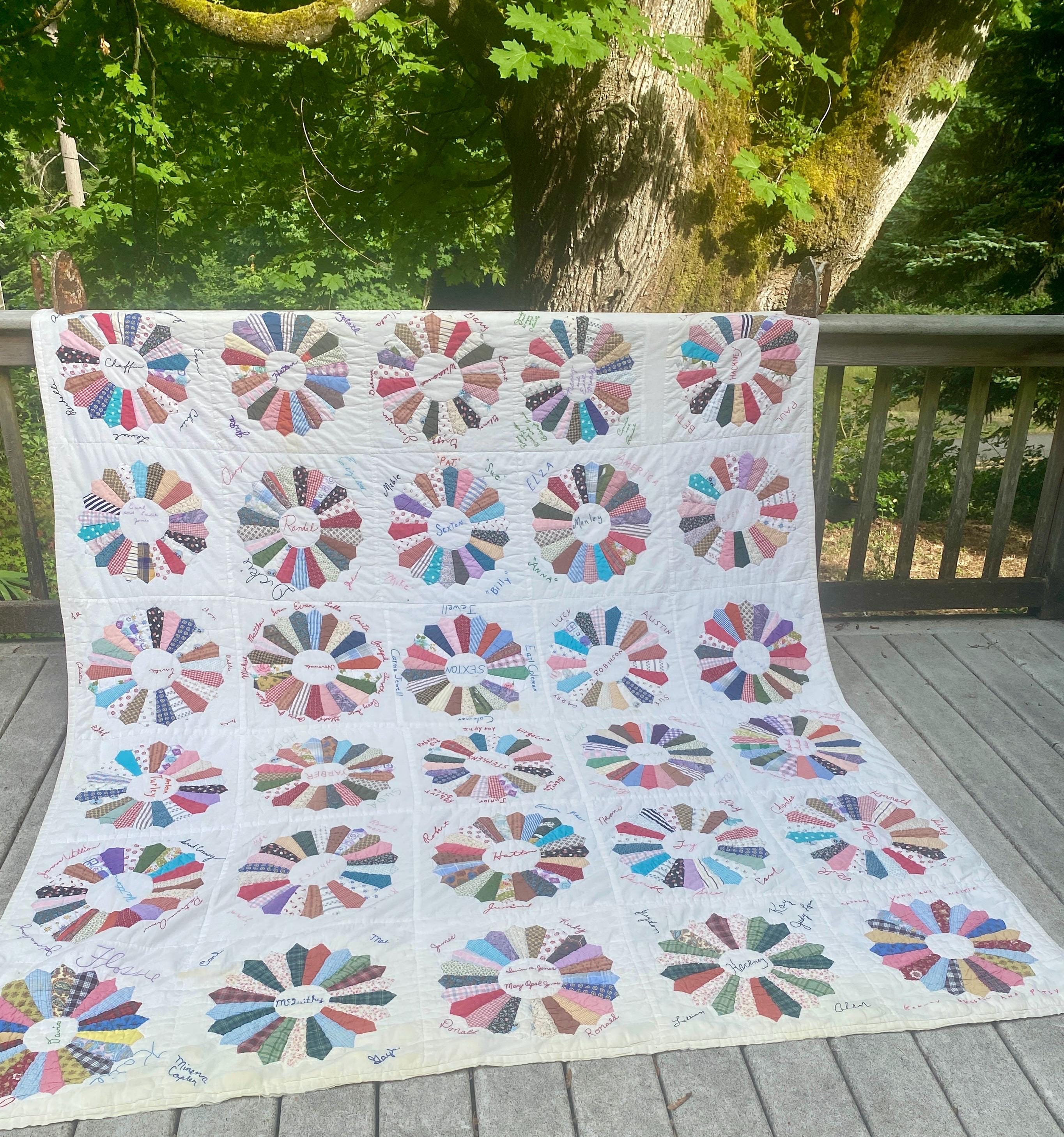 Hand quilted vintage family names  Dresden plate quilt  vintage fabrics, 74 x 96”  bed & breakfast inn? country cottage farmhouse primitive