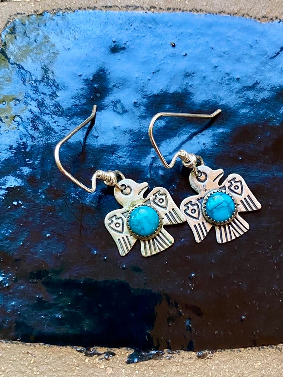 Vintage thunderbird charms & turquoise gemstones … - image 1