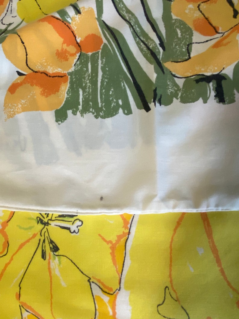 Vintage yellow tulips top full sheet and Vera pillow case, spring linen, upcycle quilt back or sewing yardage image 8