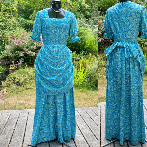 Reenactment dress, handmade in the 70’s for the bicentennial, Size 8, short sleeve blue floral,  all cotton, zips in back