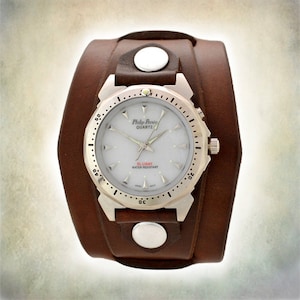 Men&#39;s Brown Leather Cuff Watch - Indiglo Backlight
