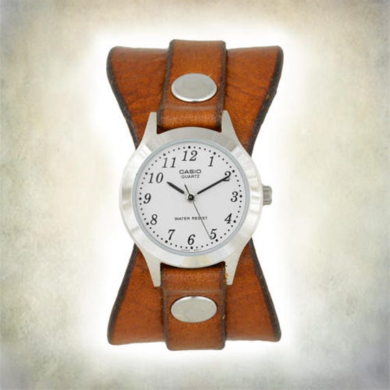 Women's Handmade Leather Watch - Hourglass Cuff
