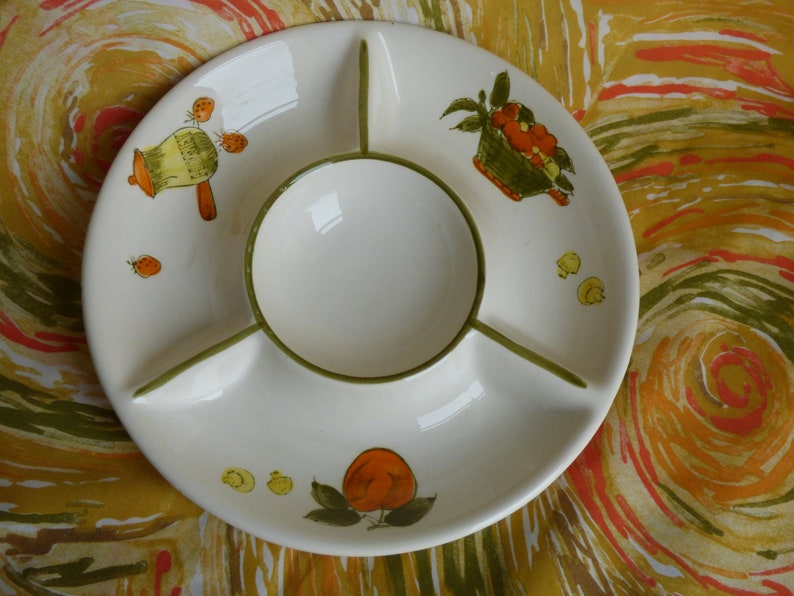 Vintage Round Sweet 4 Section Divided Dish Serving Entertaining Retro Kitchen Honey Fruit Vegetibles image 2