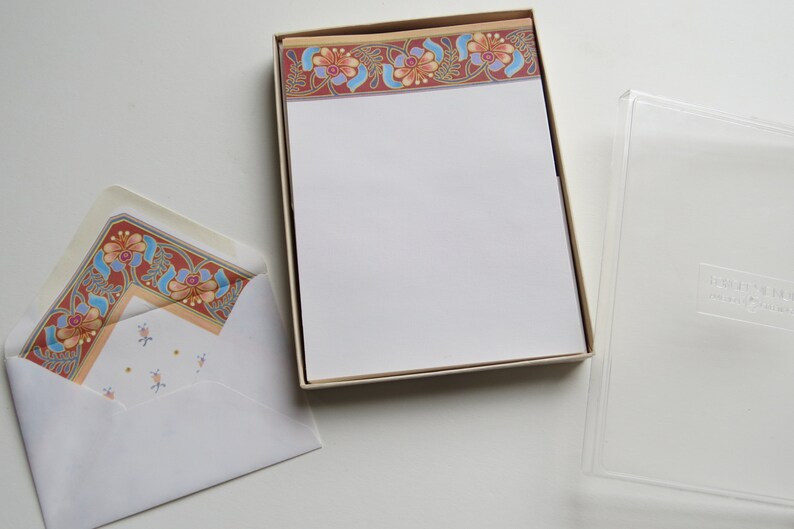 Vintage Amercan Greeting Stationery Box Set Decorated Art Nouveau Cloisonne Looking Print