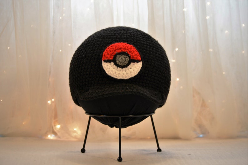 Pokemon Ball Beanie with Bill Crochet PDF Pattern image 3