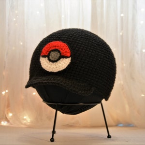 Pokemon Ball Beanie with Bill Crochet PDF Pattern imagem 2