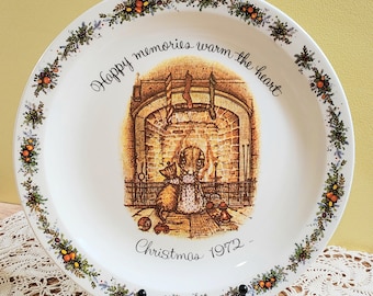 Vintage Holly Hobbie 1972 Christmas Plate Collectible Retro Kitchenware or Decor