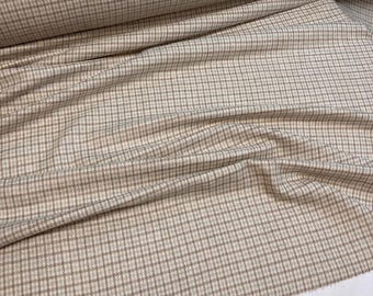 Luxurious Suit Merino Wool with Cashmere by the Yard with Elegant Check Pattern Width 1.5 m ( 59in)