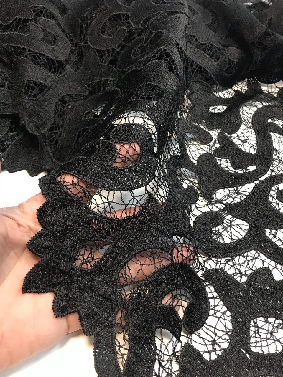 Elegant and Refined Black Lace From Italian Designer 1.3 M Width ( 51in ...