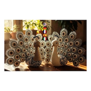 Patrón Amigurumi Pavo Real a Crochet – Marrón & Blanco – 25-35cm – PDF Descarga Instantánea – Plumas Detalladas