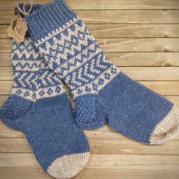 Hand knit socks from blue and antique white wool in Scandinavian pattern - crew lengh, men and women average size, cozy alpine socks