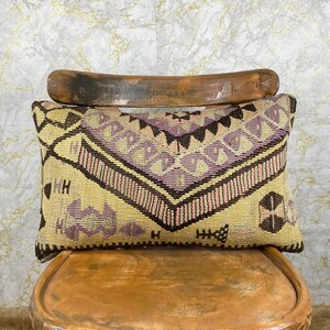 Handmade Boho Kilim Lumbar Pillow, 12x20 Kilim Pillow, Decorative Throw Pillow, Housewarming Gift, Lumbar Throw Pillow, Kilim Cushion Cover