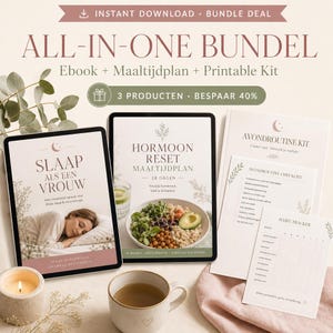 Könnte beinhalten: Digitales Bundle mit dem Text "ALL-IN-ONE BUNDEL" einschließlich E-Book, Essensplan und druckbarem Kit. Das Bild zeigt zwei Tablets und einen Stapel Papier. Ein Tablet zeigt "SLAAP ALS EEN VROUW" und das andere "HORMOON RESET MAALTIJDPLAN".