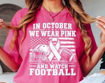 Camiseta de fútbol "En octubre vestimos de rosa", camiseta de concienciación sobre el cáncer de mama, regalo para el día del partido con la bandera de EE. UU., camiseta Comfort Colors.