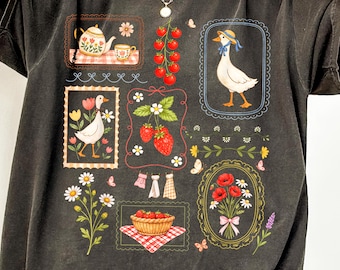 Camiseta Strawberry Goose, Camiseta Cottagecore, Camiseta Vintage Floral Goose, Estética Campestre Fofa, Presente Comfort Colors para Ela