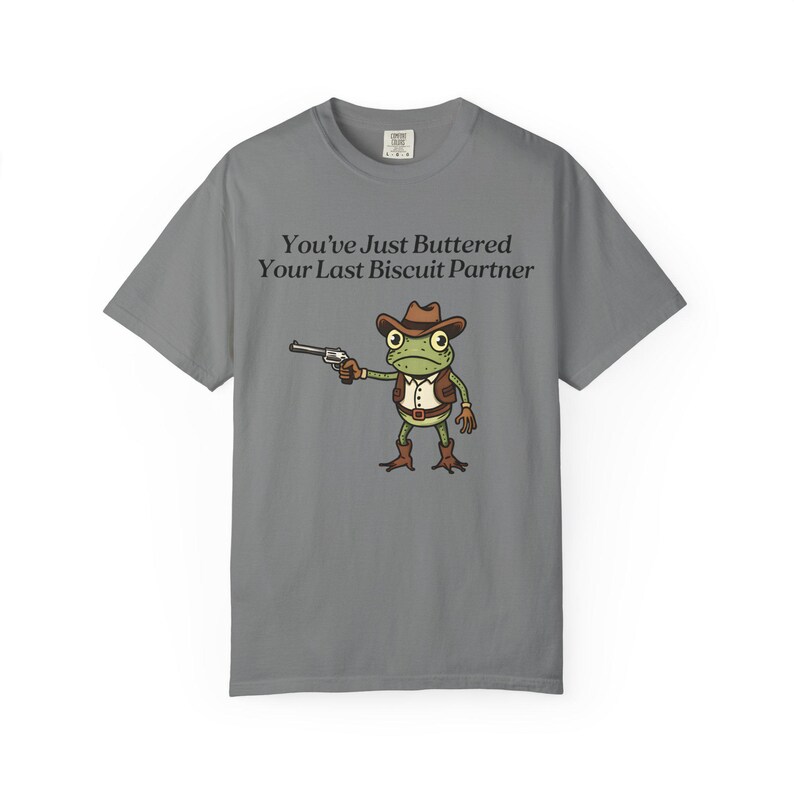 Camiseta de rana vaquera Comfort Colors®, camiseta "Acabas de untarle mantequilla a tu última galleta", meme divertido del oeste imagen 7