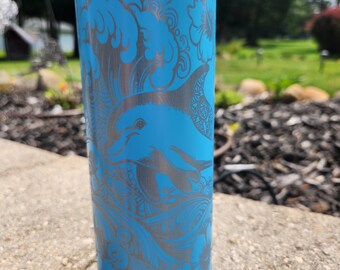 Graverad delfin, 20oz eller 40oz tumbler