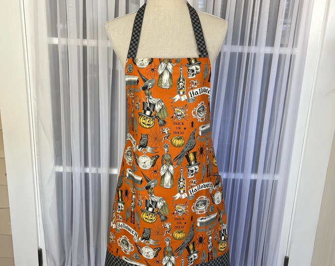 Halloween Apron/Apron/Kitchen apron/Hostess Apron/SewMammaSew Apron/Handmade apron/chefs style apron