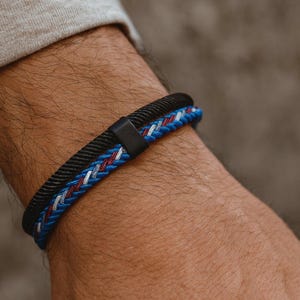 Men&#39;s braided bracelet, braid bracelet, handmade bracelet, bracelet for him, minimalist bracelet, rope bracelet, macrame bracelet.