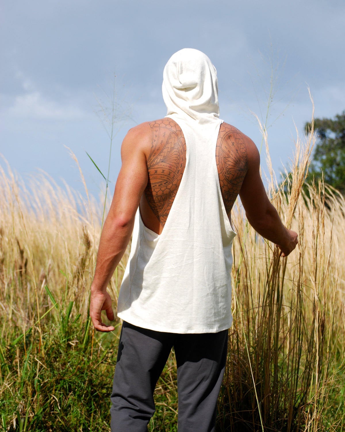 sleeveless hoodie canada
