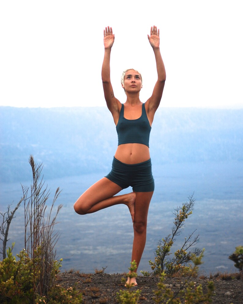 Cropped Yoga Layering Tank Top for Women Spruce Green Eco Friendly Fitted Organic Clothing image 4