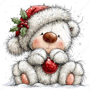 Puede incluir: Una ilustraci&oacute;n de un oso de peluche blanco y esponjoso que lleva un gorro de Pap&aacute; Noel rojo adornado con hojas de acebo verdes y bayas rojas. El oso tiene una nariz marr&oacute;n, mejillas sonrosadas y sostiene una bola de Navidad roja brillante.