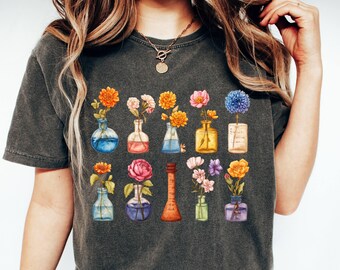 Comfort Colors® Laboratory Shirt, Chemistry Clinical Lab Scientist Gift, Chemist, Medical Tech, Lab Week, Floral Beakers, MSL, MLT, PhD Tee