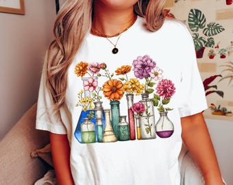 Comfort Colors® Laboratory Shirt, Chemistry Clinical Lab Scientist Gift, Chemist, Medical Tech, Lab Week, Floral Beakers, MSL, MLT, PhD Tee