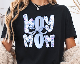 Camisa Comfort Colors® para mamá de niño, regalo para el Día de la Madre, camiseta para mamá, camisa floral con lazo coqueto para mamá de niño, anuncio de embarazo para niño, camisa para mamá de niño