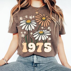 Comfort Colors® 50th Birthday Shirt,50th birthday gift for women, 50th Birthday Gift, Vintage 1975 Shirt, 50th Birthday Gift, Boho Daisy Tee