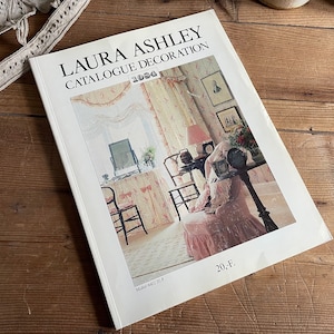 Laura ashley catalog Etsy France