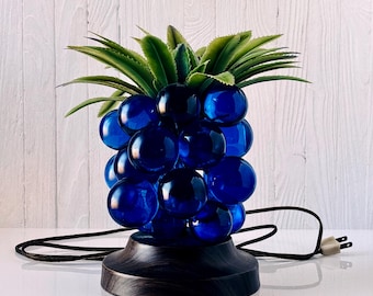 Vintage Lucite Pineapple Blue Grapes Table Lamp *Works!* 10.5” H x 6.25” DIA