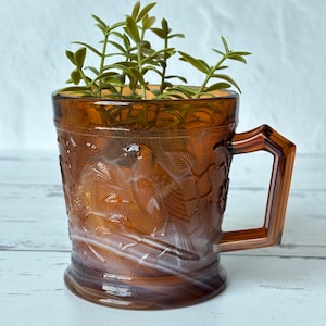 Vintage Imperial Glass Company Brown Caramel Slag Robin Sitting On A Branch Mug Cup