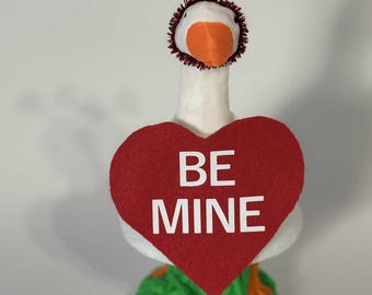 Valentine’s Day Desk Goose Outfit | Handmade Felt Costume for 7" Desk Goose | Funny Romantic Décor | Cute Gift