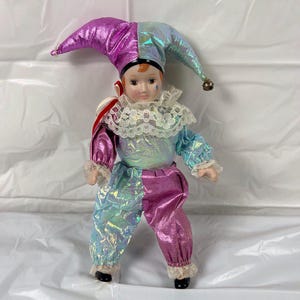 Vintage 10” Porcelain Harlequin Clown Doll – Pierrot Jester – Made in Taiwan