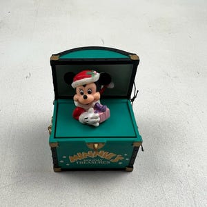 Minnie Mouse Chest Box - Etsy