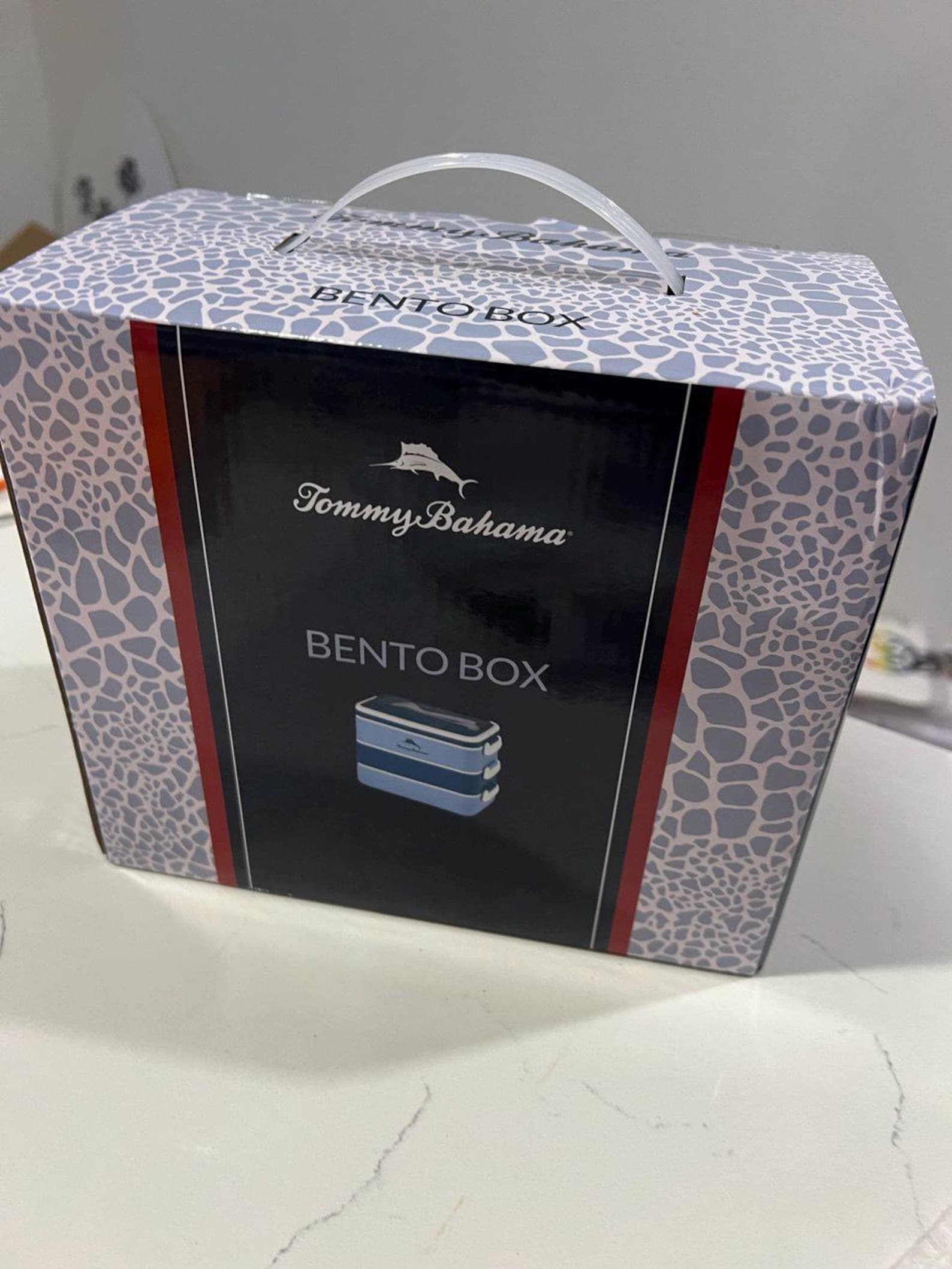 Tommy Bahama Lunch Boxnull