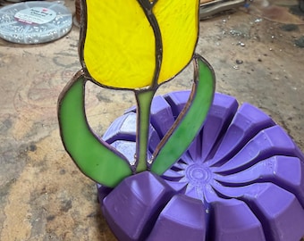 Stained glass vertical soldering jig.  Glass soldering jig. Glass holder for vertical soldering. Stained glass angle jig.  Soldering tool.