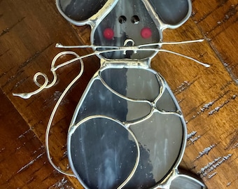 Mouse stained glass suncatcher / Mouse window hanging / Custom stained glass mouse / Gifts for her / Light catcher / Mouse ornament