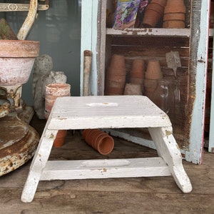Vintage wood old worn and chippy white paint little stool / vintage PETITE wood stool / child's  Stool / vintage Bench /   riser size