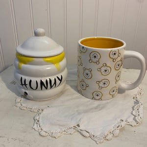 Disney Winnie the Pooh mug and hunny pot!
