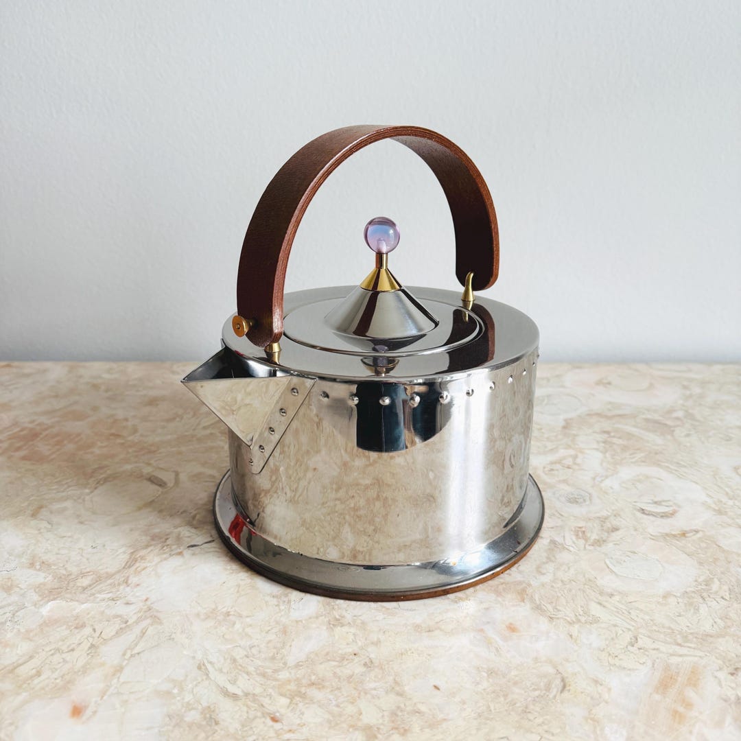 BODUM Ottoni Stovetop Kettle, Copper Bottom, Stainless Steel