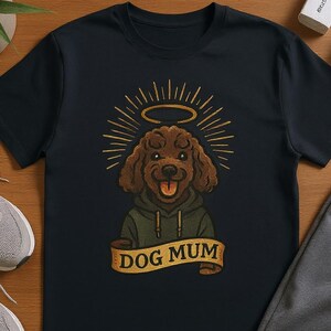 Dog Mum T-Shirt – Cute Poodle Halo Design for Proud Pet Mums – Funny Dog Lover Gift Tee for Women, Mums & Fur Baby Devotees