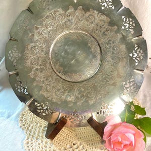 Vintage Wm A Rogers Silver Plate  – Ornate Floral Engraving – Mid-Century Silverplate Plate