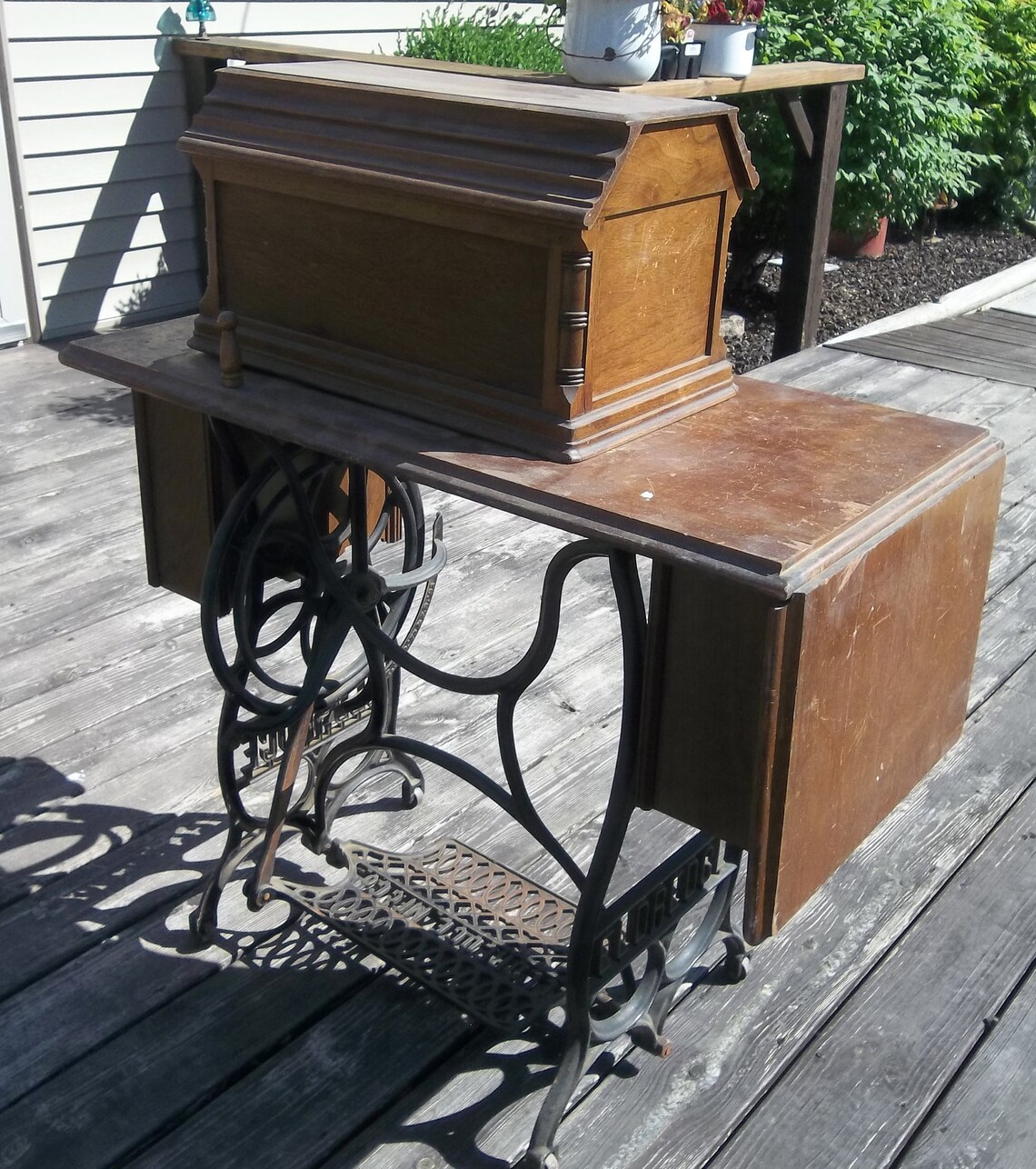 Eldredge B Treadle Sewing Machine 1800's Antique Etsy