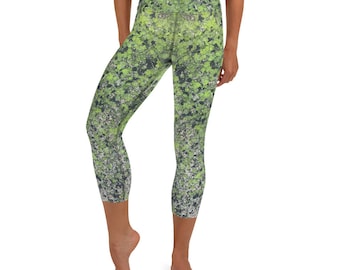 Lichen Yoga Capri Leggings