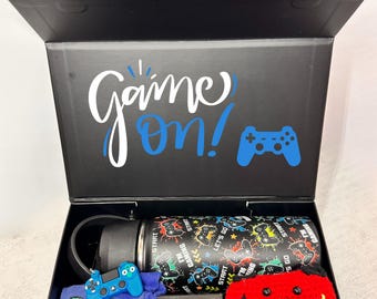 Gamer Gift Box – Roblox Figure, Tumbler, Handmade Plush Console