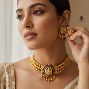 Traditional South Indian Temple Jewelry Choker Set with Ruby and Emerald Kemp Stones
