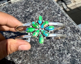 Green Peacock Mohave Turquoise Bangle, Handmade 925 Sterling Silver, Pear Stone Flower Design Bangle